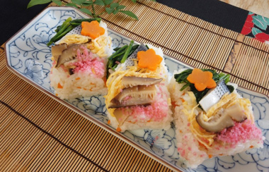 押し寿司の画像